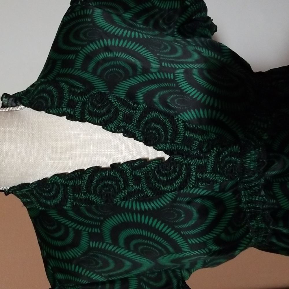 Sunny Leigh medium  Blouse - Picture 3 of 5